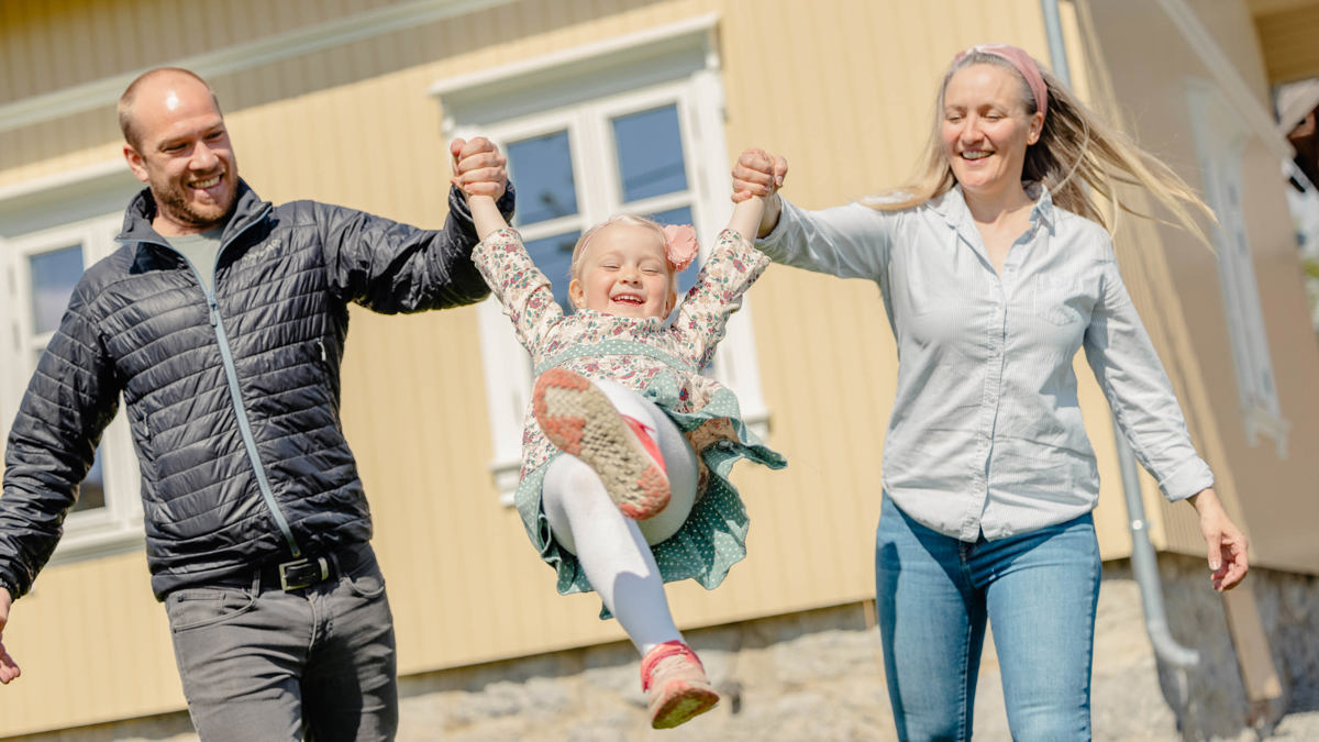 Familien Tveten forelsket seg i dette sjarmfulle sveitserhuset